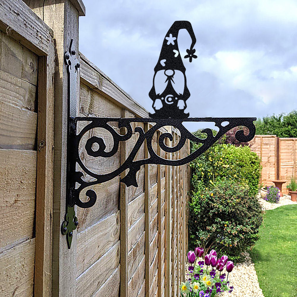 Fun garden hanging basket