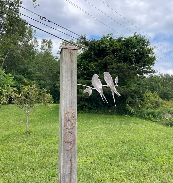 Barn swallows (Love birds) metal tree art